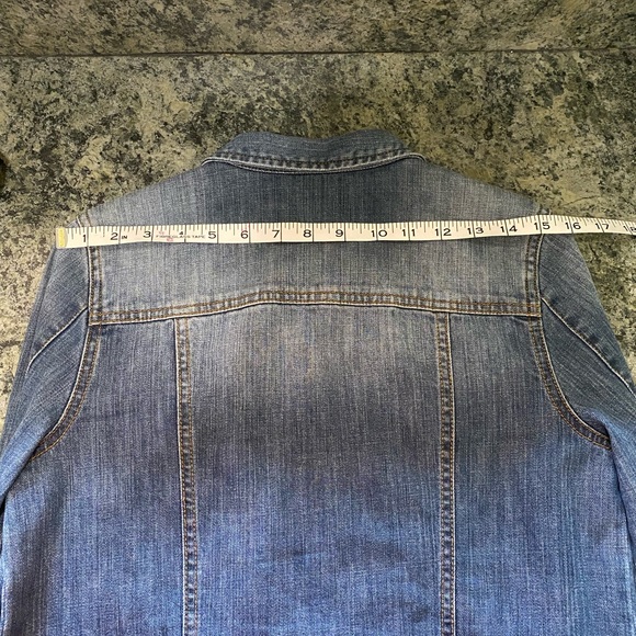 BP jean jacket in a size medium. - Picture 8 of 11